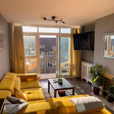 Beautiful 3-Bed Apartment At Swiss Cottage London Kültér fotó