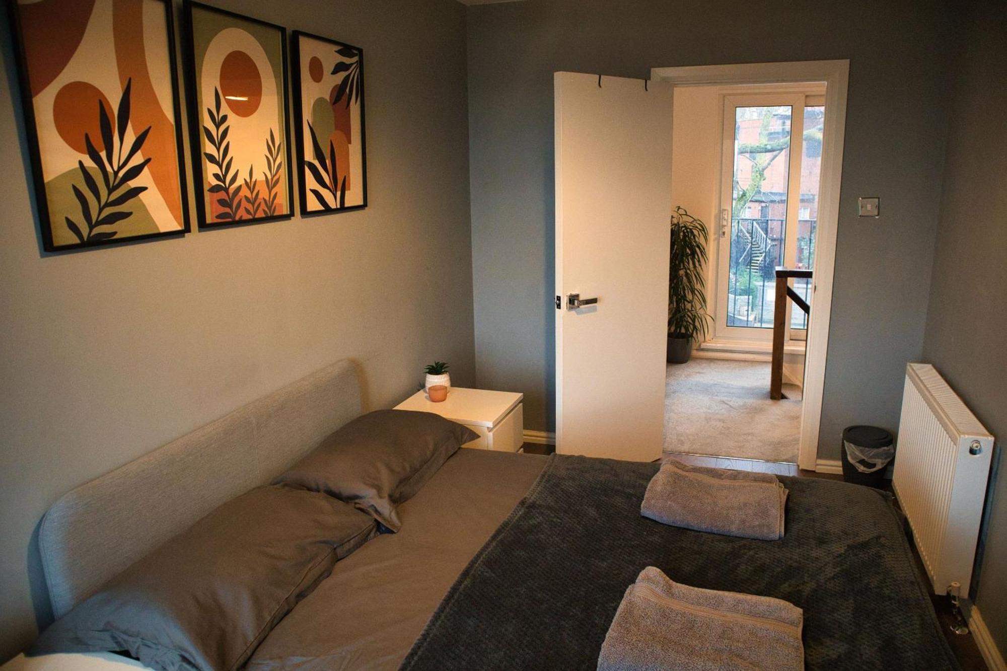 Beautiful 3-Bed Apartment At Swiss Cottage London Kültér fotó